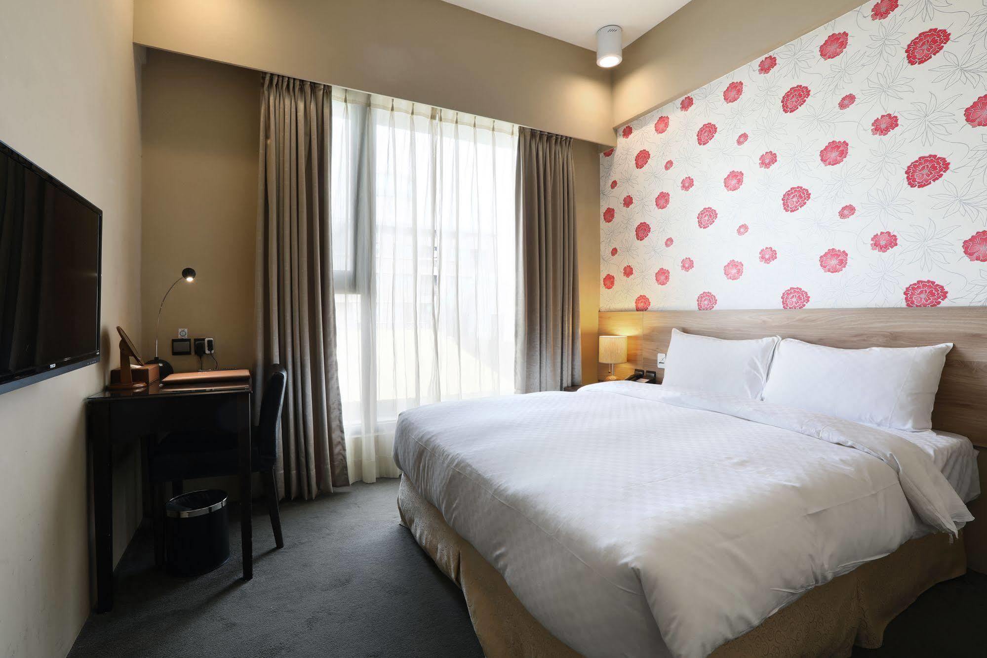 KUN Hotel Taichung Eksteriør bilde