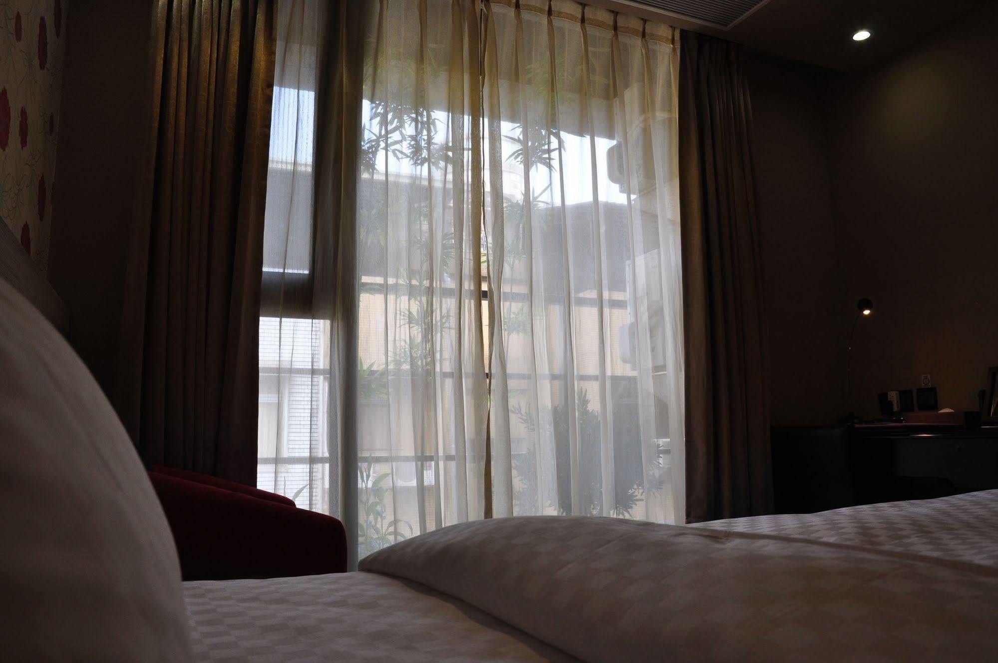 KUN Hotel Taichung Eksteriør bilde